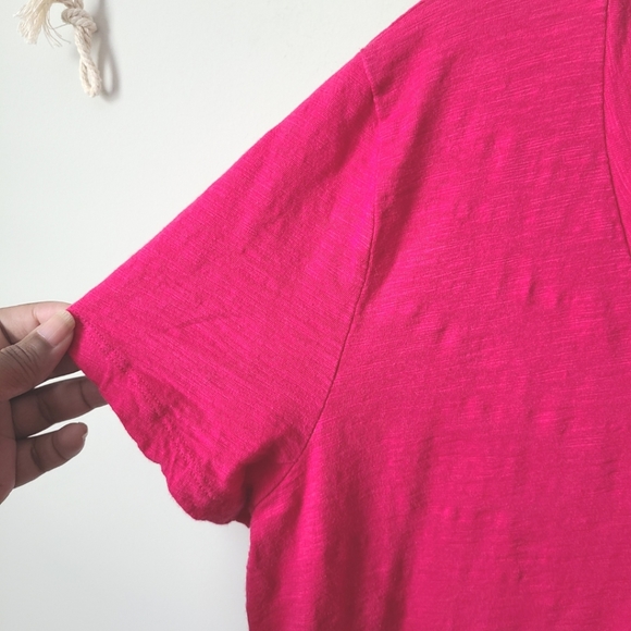 Joe Fresh Hot Pink V Neck Short Sleeve Tee Shirt - Picture 3 of 9